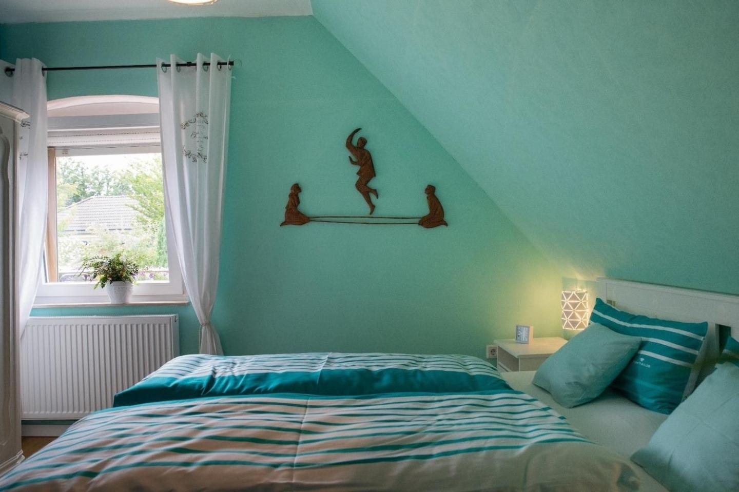 Farbenfrohe Ferienwohnung Detmold Esterno foto
